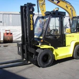  HYSTER 2005