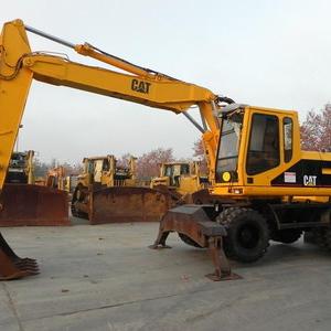  CATERPILLAR 2000